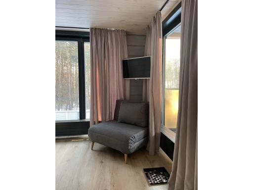 Interior - 24